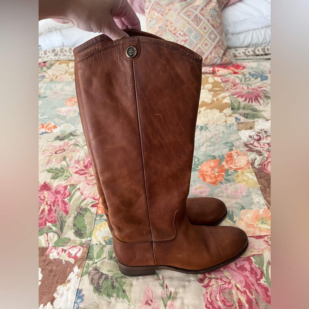 Frye boot size 8.5